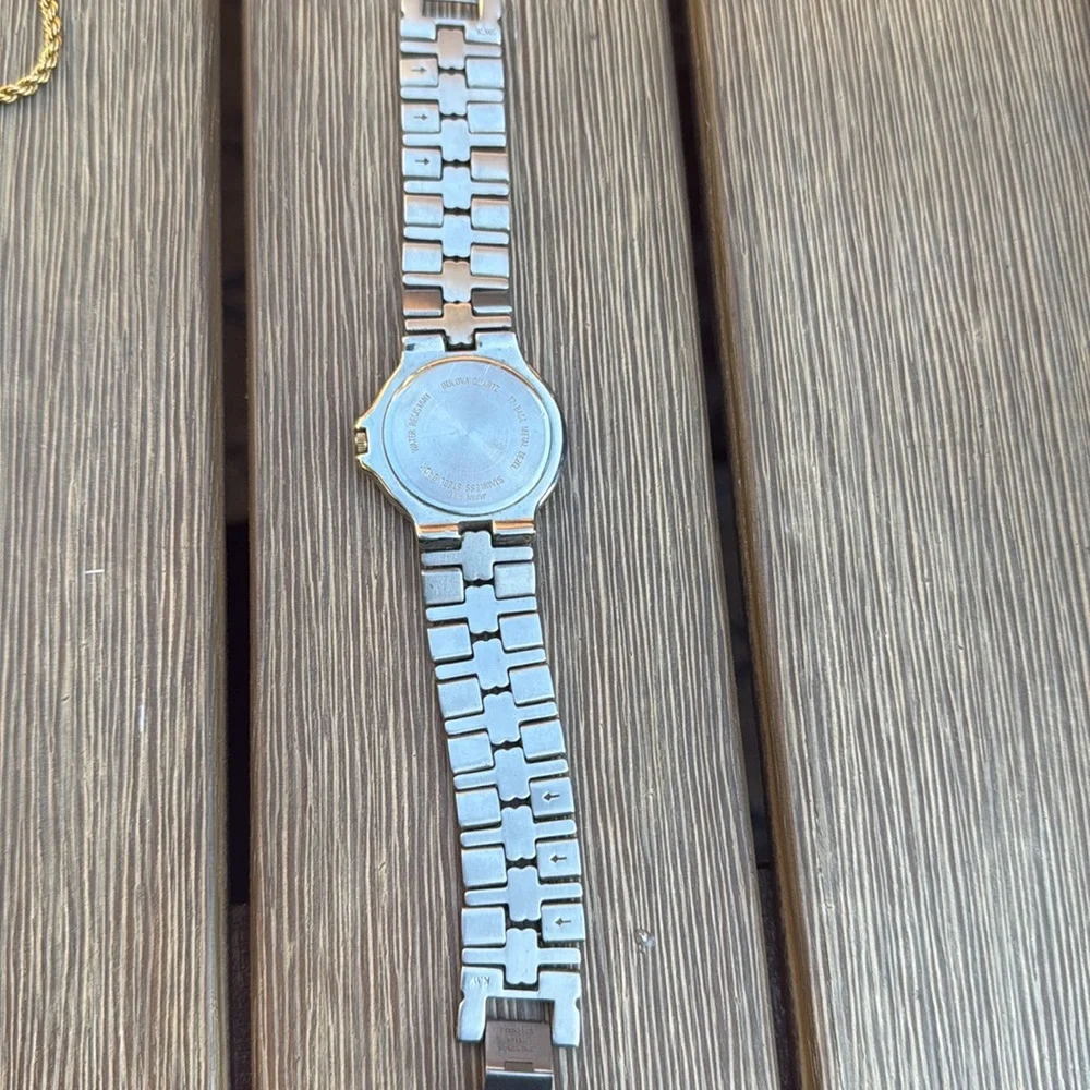 Bulova women’s watch - Picture 4 of 5